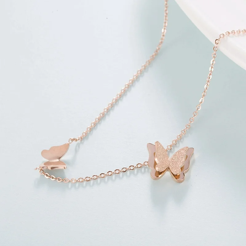 Collier Papillon Acier Inoxydable